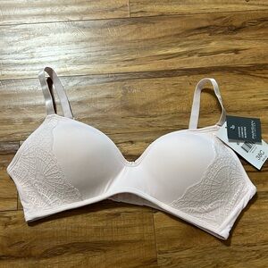 Light Pink T-Shirt Bra with Lace Accents - 38C